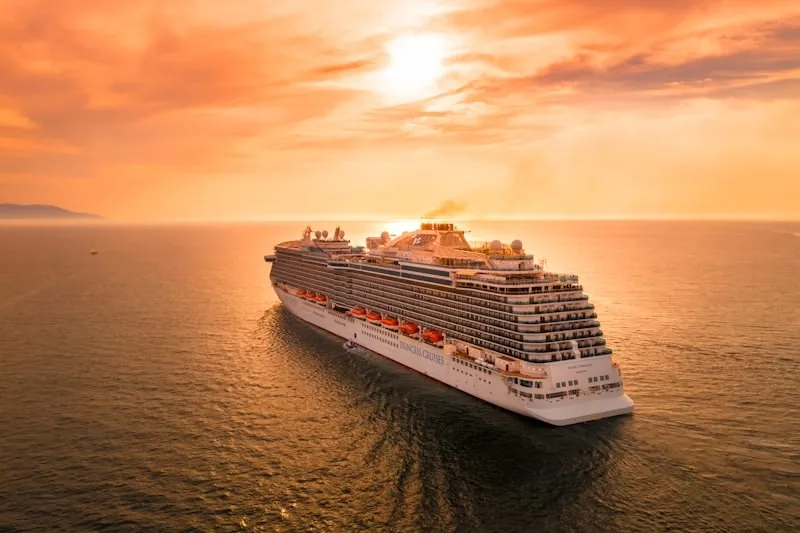 Cruise Lines & Ferries